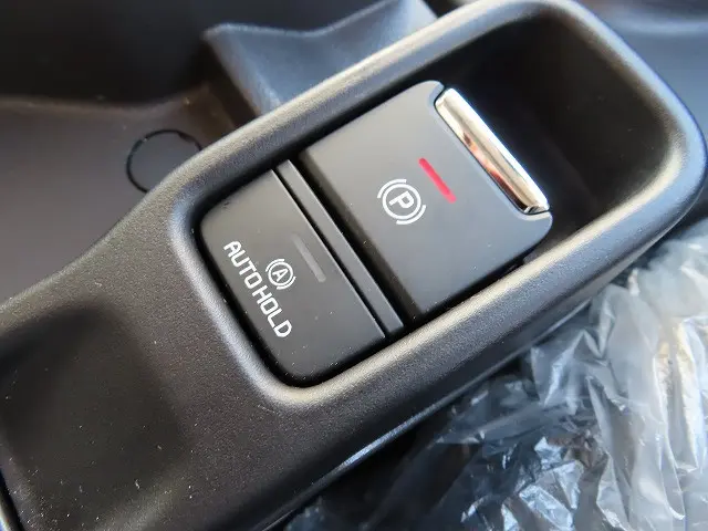 いすゞ エルフ 2RG-NPR88AM(2WD)の写真19