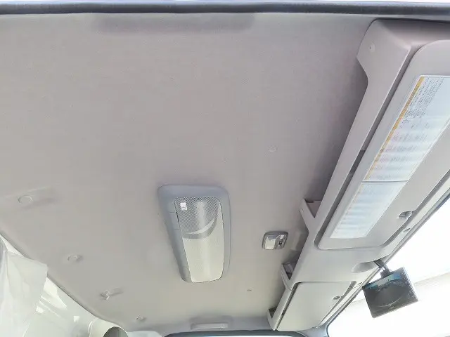 いすゞ エルフ 2RG-NPR88AM(2WD)の写真22