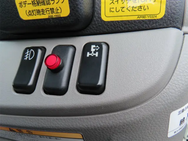 三菱 キャンター 2PG-FEB80(2WD)の写真15