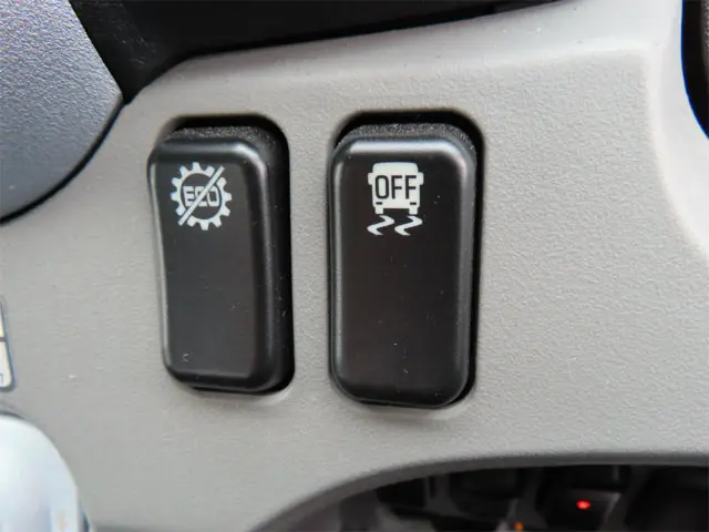 三菱 キャンター 2PG-FEB80(2WD)の写真18