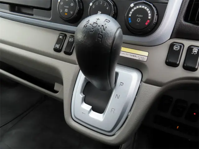 三菱 キャンター 2PG-FEB80(2WD)の写真20