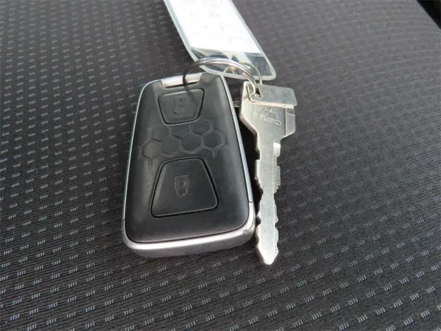 三菱 キャンター 2PG-FEB80(2WD)の写真22