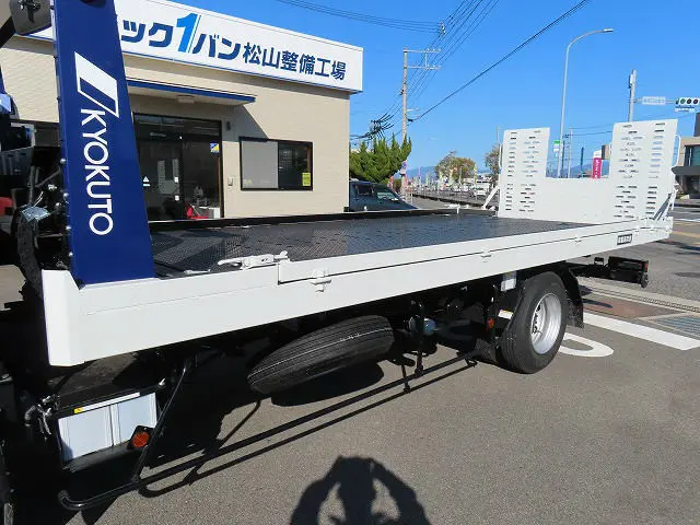 三菱 キャンター 2PG-FEB80(2WD)の写真27