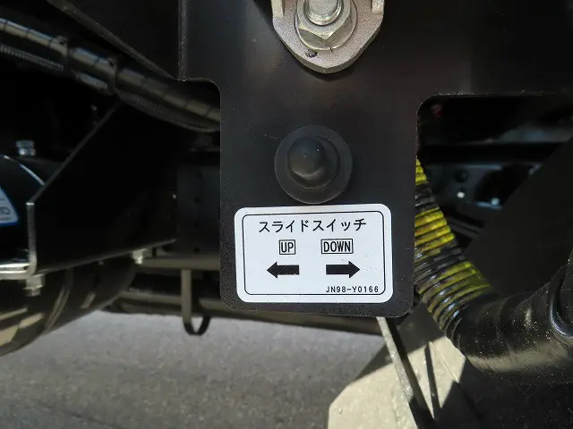 三菱 キャンター 2PG-FEB80(2WD)の写真35