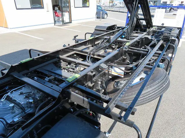 三菱 キャンター 2PG-FEB80(2WD)の写真48