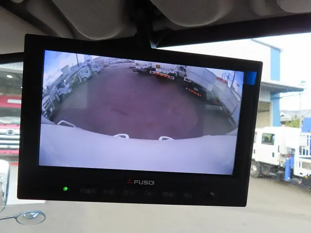 三菱 キャンター 2PG-FEB90(2WD)の写真18