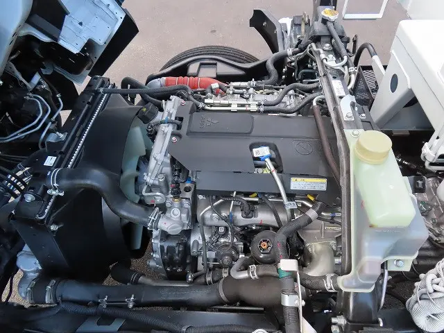 三菱 キャンター 2PG-FEB90(2WD)の写真43