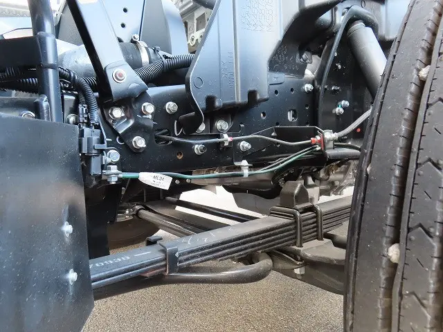 三菱 キャンター 2PG-FEB90(2WD)の写真50