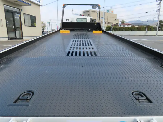 いすゞ エルフ 2RG-NPR88AM(2WD)の写真28