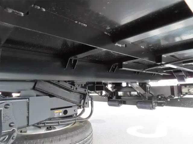 いすゞ エルフ 2RG-NPR88AM(2WD)の写真42