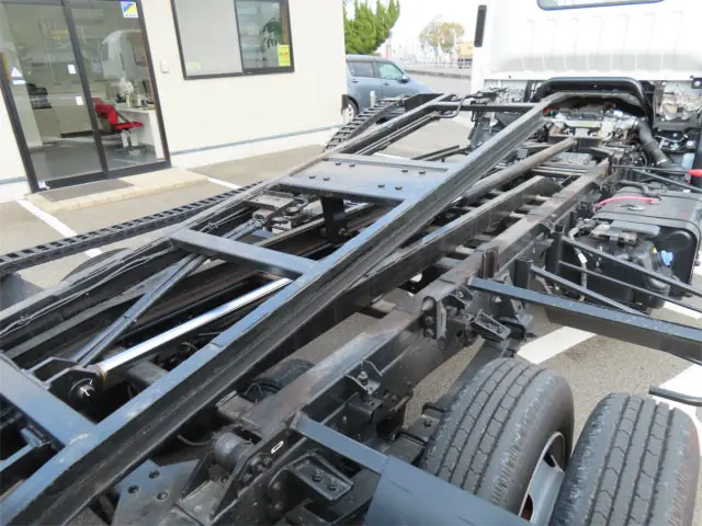 いすゞ エルフ 2RG-NPR88AM(2WD)の写真50