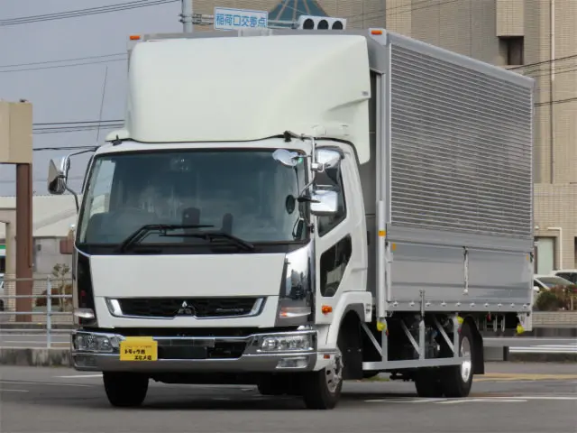 三菱 ファイター 2KG-FK65F(2WD)の写真1