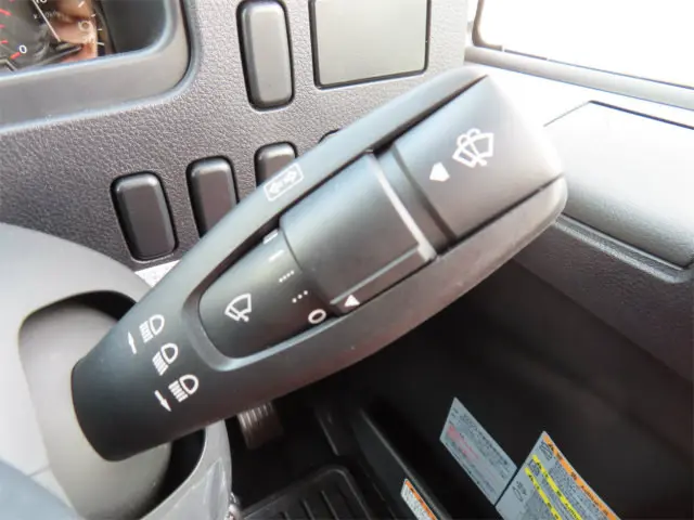 三菱 ファイター 2KG-FK65F(2WD)の写真19