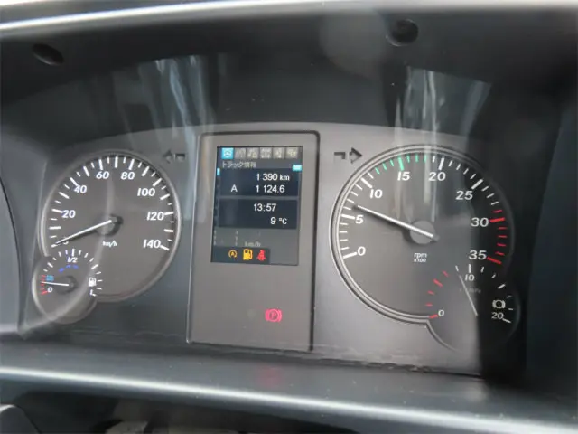 三菱 ファイター 2KG-FK62F(2WD)の写真11