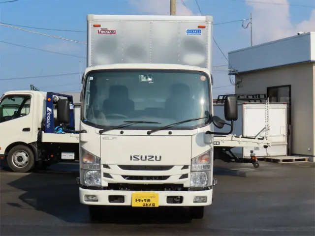 いすゞ エルフ TRG-NLR85AN(2WD)の写真5