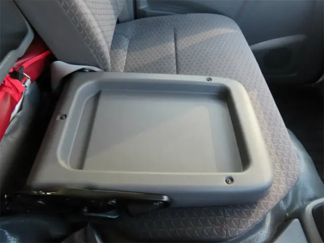 いすゞ エルフ TRG-NLR85AN(2WD)の写真11