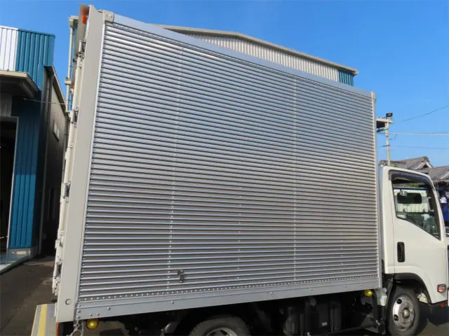 いすゞ エルフ TRG-NLR85AN(2WD)の写真27