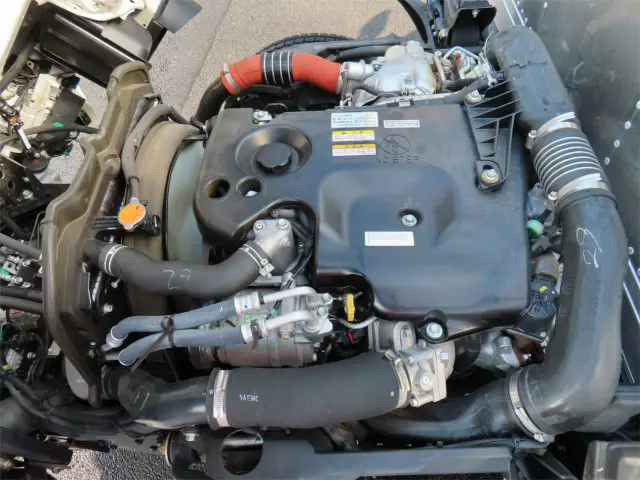 いすゞ エルフ TRG-NLR85AN(2WD)の写真37