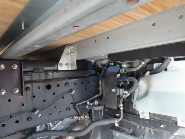 いすゞ エルフ TRG-NLR85AN(2WD)の写真45