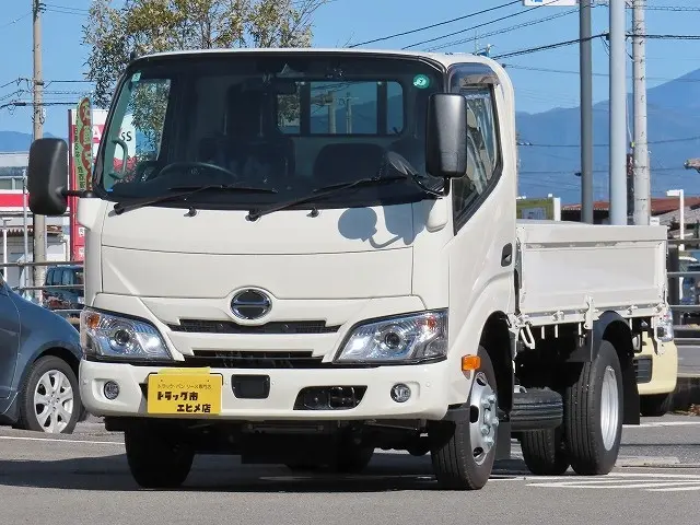 日野 デュトロ 2KG-XZC605M(2WD)の写真2