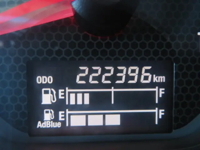 いすゞ フォワード 2RG-FSR90S2(2WD)の写真12