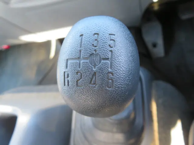いすゞ フォワード 2RG-FSR90S2(2WD)の写真18