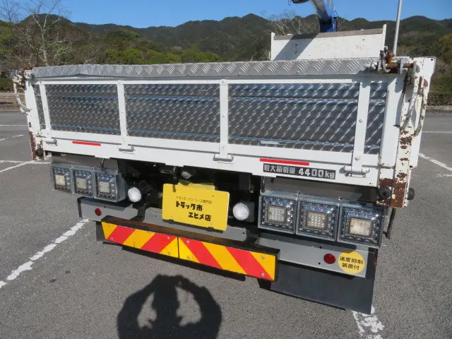 いすゞ フォワード 2RG-FSR90S2(2WD)の写真31