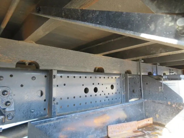 いすゞ フォワード 2RG-FSR90S2(2WD)の写真44