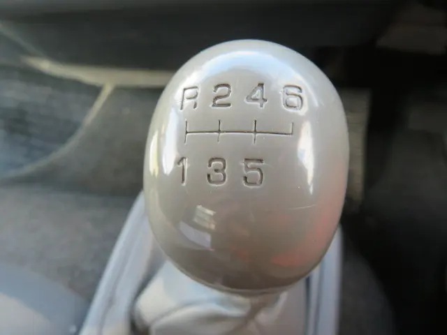 三菱 ファイター QKG-FK62FZ(2WD)の写真16