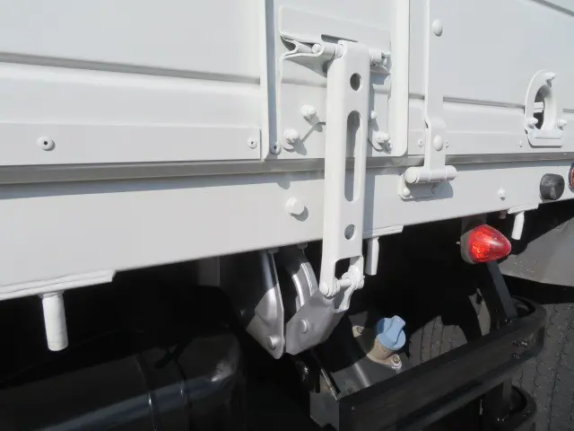 三菱 ファイター QKG-FK62FZ(2WD)の写真31