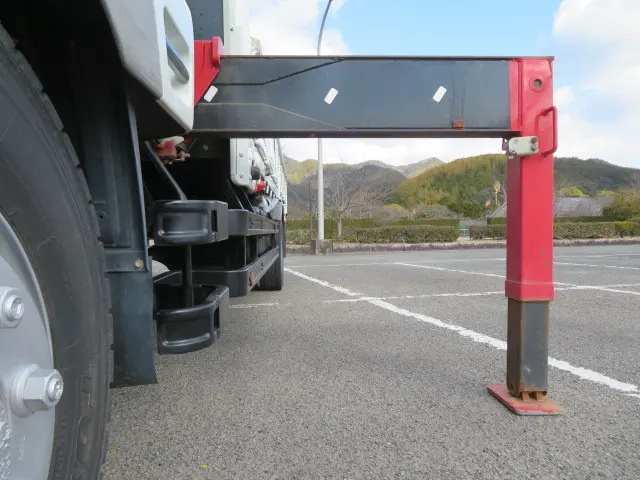 三菱 ファイター QKG-FK62FZ(2WD)の写真34