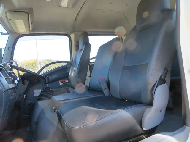 いすゞ フォワード SKG-FRR90S2(2WD)の写真10