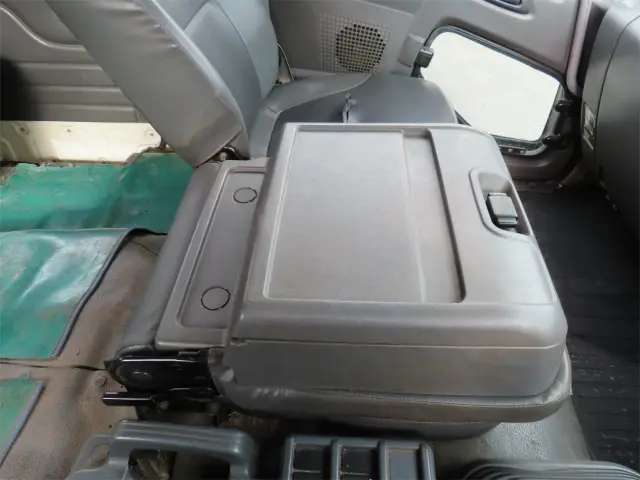 いすゞ フォワード SKG-FRR90S2(2WD)の写真11