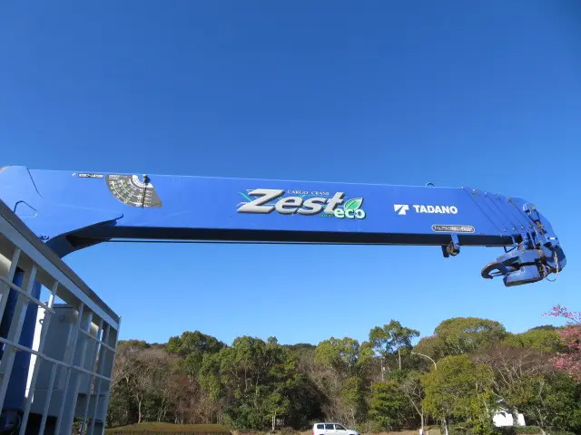 いすゞ フォワード SKG-FRR90S2(2WD)の写真17