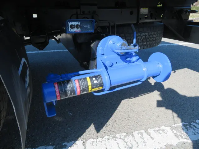 いすゞ フォワード SKG-FRR90S2(2WD)の写真19