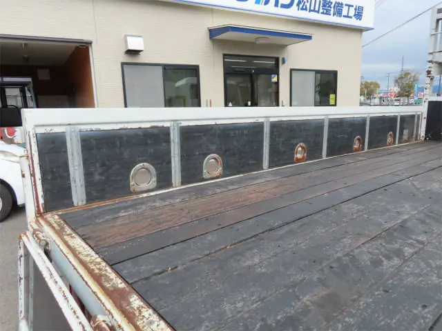 いすゞ フォワード SKG-FRR90S2(2WD)の写真26