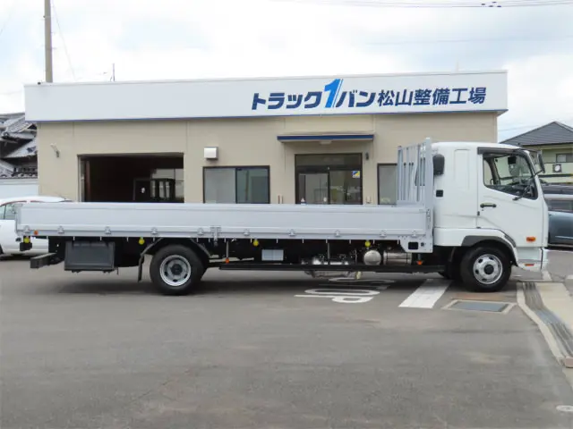 三菱 ファイター 2KG-FK62F(2WD)の写真5
