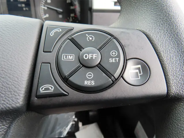 三菱 ファイター 2KG-FK62F(2WD)の写真15