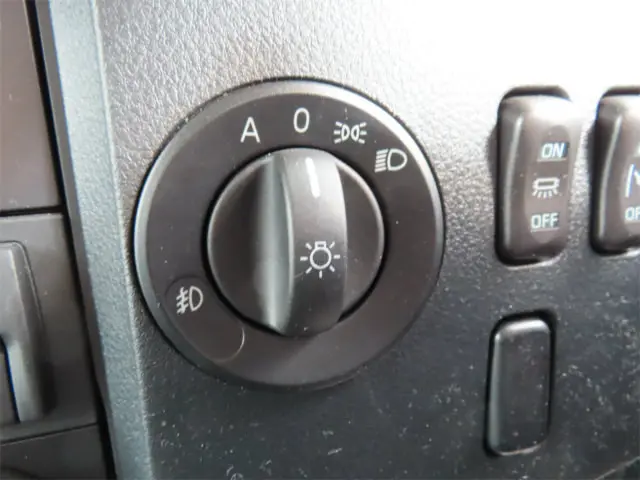 三菱 ファイター 2KG-FK62F(2WD)の写真18