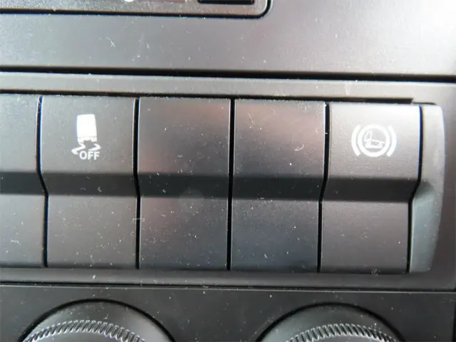 三菱 ファイター 2KG-FK62F(2WD)の写真20