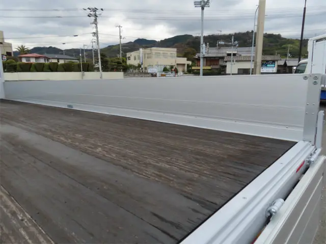 三菱 ファイター 2KG-FK62F(2WD)の写真31