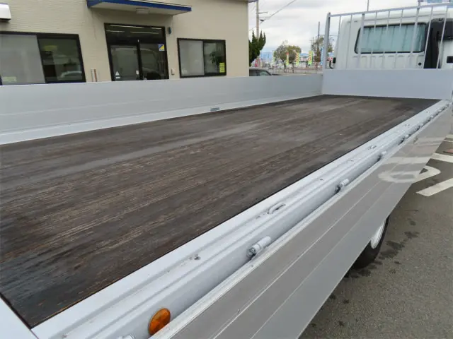 三菱 ファイター 2KG-FK62F(2WD)の写真33