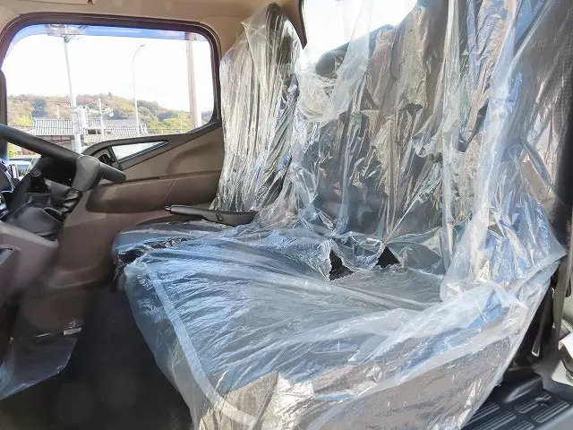 三菱 キャンター 2RG-FBAV0(2WD)の写真11