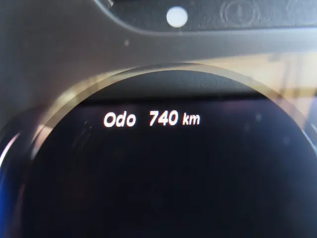 三菱 キャンター 2RG-FBAV0(2WD)の写真14