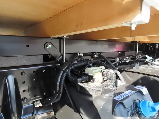 三菱 キャンター 2RG-FBAV0(2WD)の写真43