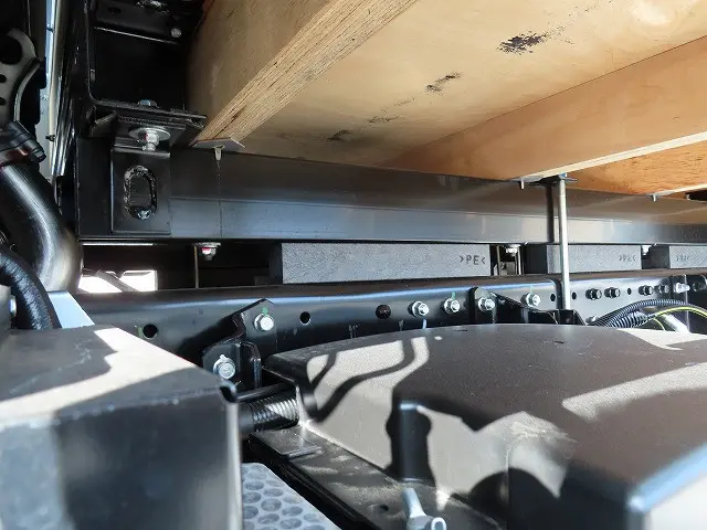 三菱 キャンター 2RG-FBAV0(2WD)の写真46