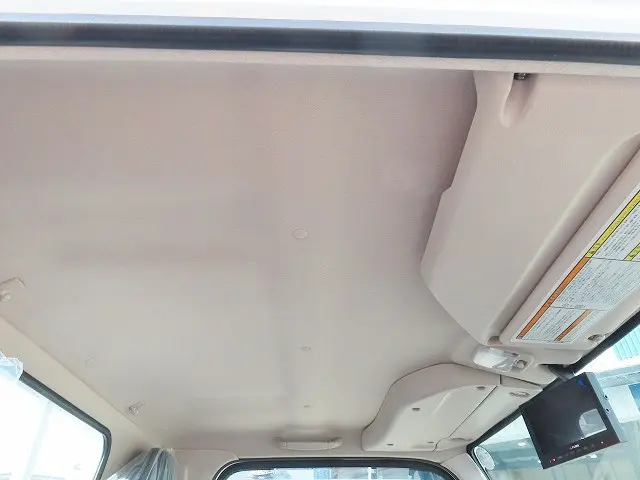 三菱 キャンター 2RG-FBA20(2WD)の写真26