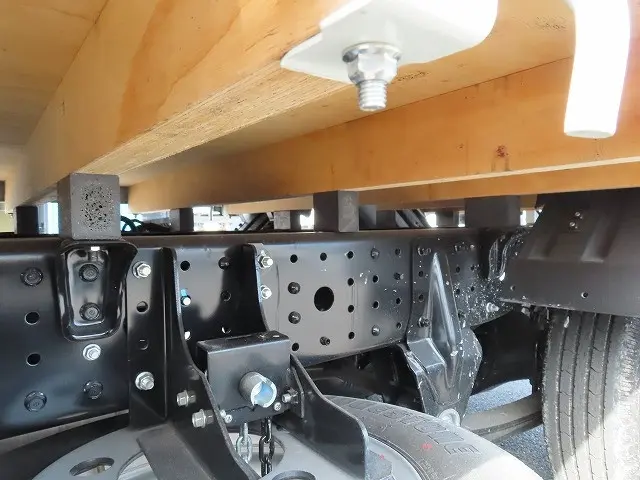 三菱 キャンター 2RG-FBA20(2WD)の写真42