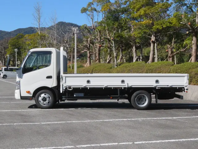 日野 デュトロ 2KG-XZU712M(2WD)の写真3