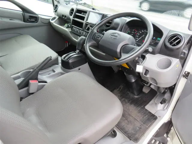 日野 デュトロ 2KG-XZU712M(2WD)の写真4